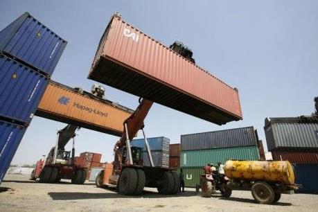 Mỹ: Thâm hụt thương mại thấp nhất trong bảy tháng qua