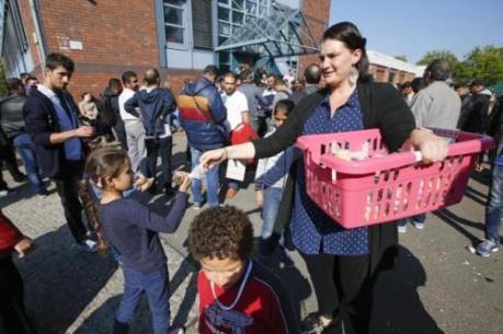 Đức cần cứng rắn hơn với khủng hoảng di cư