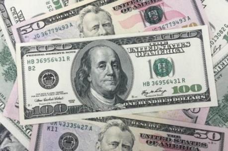 Các ngân hàng tiếp tục nâng giá USD