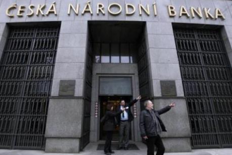 Czech tiếp tục duy trì sách đồng nội tệ yếu