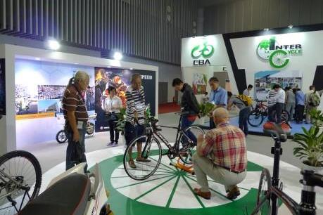 Chiêm ngưỡng cái mẫu xe mới tại Triển lãm Quốc tế Xe hai bánh 2015