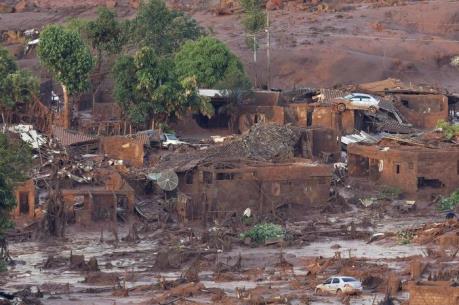 Tình trạng khẩn cấp tại hơn 200 thị trấn sau vụ vỡ đập tại Brazil