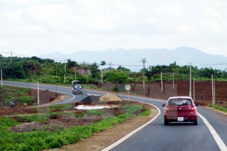 Xử lý hư hỏng trên Quốc lộ 1 và đường Hồ Chí Minh qua Tây Nguyên