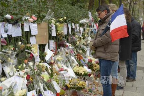 Khủng bố tại Paris: Pháp tổ chức lễ tưởng niệm các nạn nhân