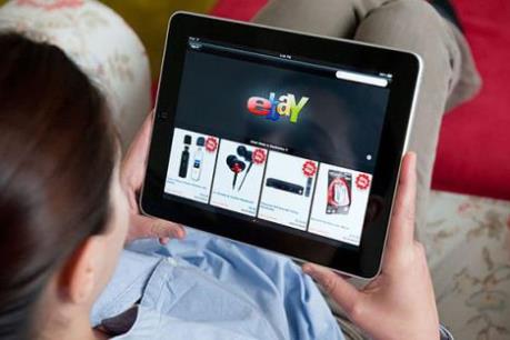 Người Mỹ thay đổi thói quen mua hàng trong "Black Friday 2015"