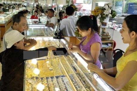 Giá vàng ngày 10/5 tiếp đà giảm mạnh