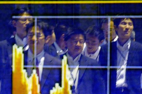 Chứng khoán châu Á đi lên bất chấp số liệu tiêu cực từ kinh tế Trung Quốc