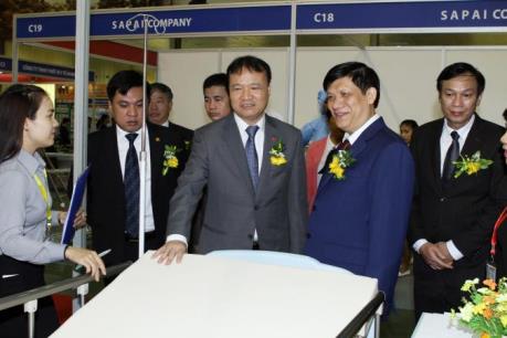 Khai mạc Triển lãm Vietnam Medi - Pharm Expor 2015