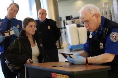 Mỹ siết quy chế nhập cảnh với 38 nước được miễn thị thực