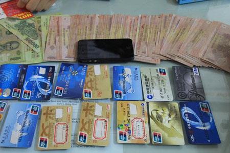 Bắt đối tượng người TQ giả danh công an lừa đảo qua điện thoại