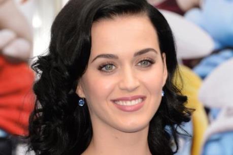Katy Perry kiếm được nhiều tiền nhất năm 2015