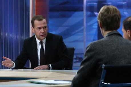Thủ tướng Medvedev: Kinh tế Nga đã vượt qua giai đoạn khó khăn nhất