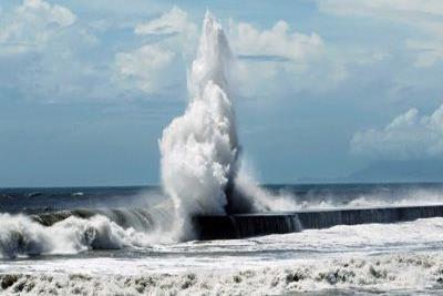 Bão Melor đang tiến gần Biển Đông