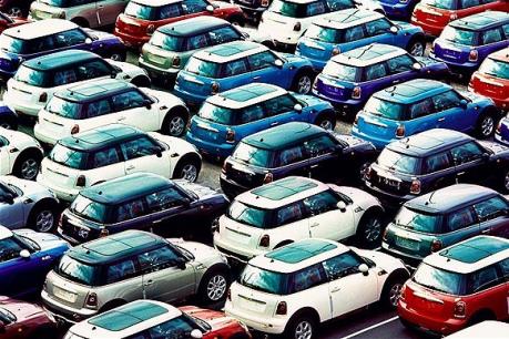 Doanh số bán ô tô tại châu Âu tăng mạnh