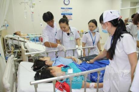 Đình chỉ hoạt động cơ sở cung cấp bữa ăn gây ngộ độc tập thể tại Bình Phước