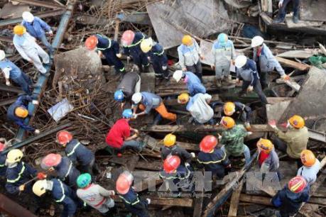 Vụ sập giàn giáo ở Hà Tĩnh: Thân nhân người bị hại đồng loạt xin giảm án