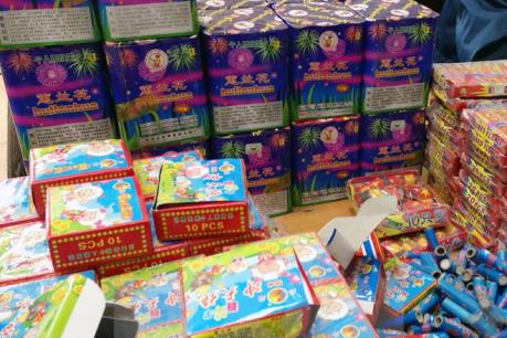 Quảng Ninh: Bắt vụ vận chuyển trái phép 40 kg pháo nổ