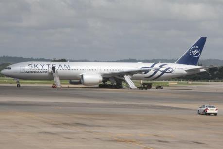 Thiết bị khả nghi trên máy bay Air France là bom hẹn giờ