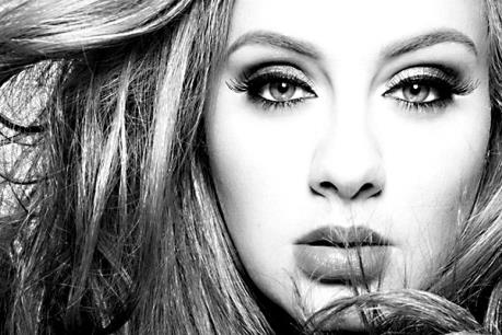 "25" của Adele thống trị Billboard 200