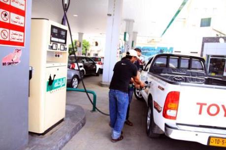 Giá dầu hồi phục trước khi Mỹ công bố dự trữ dầu mỏ hàng tuần