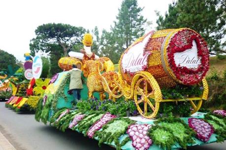 "Kỷ vật Đà Lạt xưa" - Nét độc đáo của Festival hoa Đà Lạt 2015