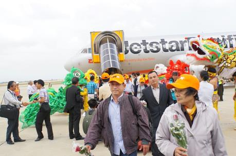 Jetstar khuyến mại “Mua vé chiều đi, miễn phí chiều về”