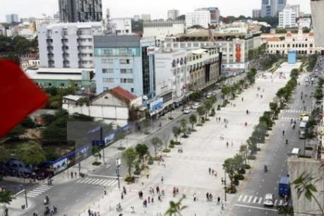 Xây dựng  Vườn Sài Gòn trên phố đi bộ Nguyễn Huệ