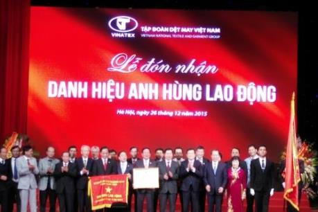 Phó Thủ tướng Vũ Văn Ninh: Vinatex tiếp tục vai trò hạt nhân của ngành dệt may cả nước