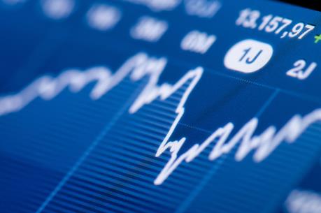 MSN tiếp tục “thăng hoa”, VN-Index "xanh vỏ đỏ lòng"