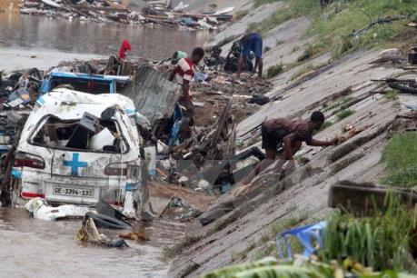 Trái Đất nóng lên và El Nino gây hàng loạt thiên tai bất thường năm 2015