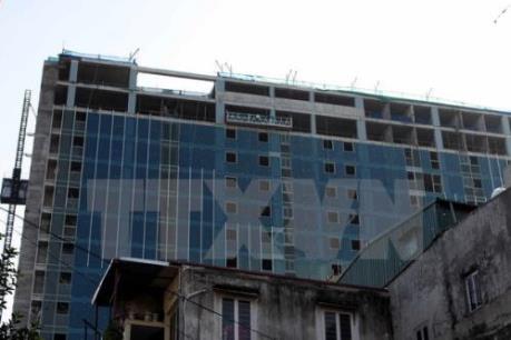 Vụ vi phạm 8B Lê Trực: Chủ đầu tư cố tình kéo dài thời gian?