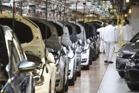 Volkswagen thu hồi 800.000 xe thể thao đa dụng do nghi lỗi chân đạp