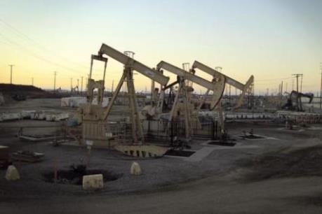 Venezuela kêu gọi OPEC họp khẩn “cứu” giá dầu