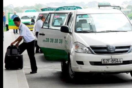 Hai hãng taxi lớn tại Tp. Hồ Chí Minh giảm cước vận tải