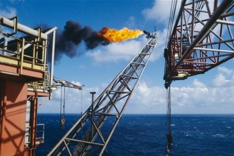 Giá dầu chiều 12/1 trượt xuống dưới 31 USD/thùng