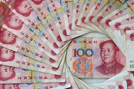 Đồng nhân dân tệ xuống giá và tác động hai mặt