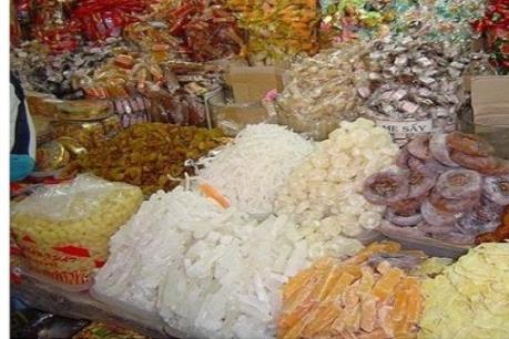 Hà Nội: Phát hiện nguyên liệu làm mứt không đảm bảo vệ sinh