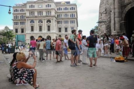 Lao động trong khu vực tư nhân tại Cuba có xu hướng suy giảm