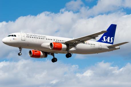 Máy bay của Scandinavian Airlines phải chuyển hướng vì đe dọa có bom
