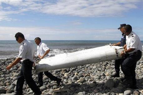 Phát hiện mảnh vỡ nghi của máy bay MH370 ở Thái Lan