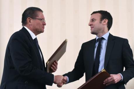 Pháp muốn “làm thân” với Nga bất chấp lệnh trừng phạt