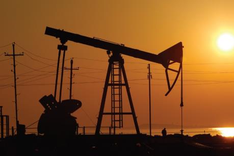 WB: Giá dầu sẽ ở mức 37 USD/thùng năm 2016 và 48 USD/thùng năm 2017