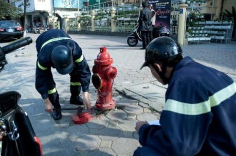 Hà Nội đưa vào sử dụng 500 trụ lấy nước cứu hỏa