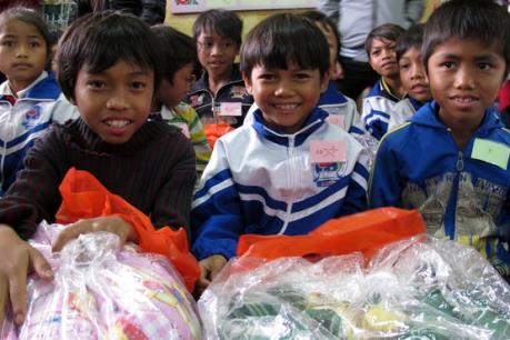 Phát động chiến dịch nhắn tin “Áo ấm mùa đông” ủng hộ đồng bào vùng cao chống rét