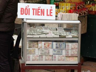 Tiền lẻ "đẻ" phiền phức