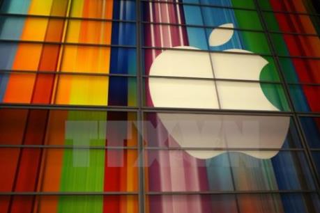 Tương lai đối nghịch của Apple và Facebook