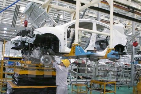 Chỉ số sản xuất công nghiệp tăng gần 6% trong tháng đầu năm