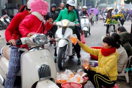 Nhộn nhịp thị trường sản phẩm tiễn ông Táo