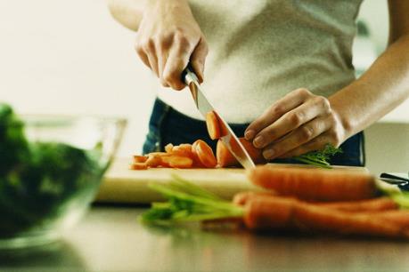 Thay vì lái Uber, “Về nhà nấu cơm” cũng kiếm được tiền 