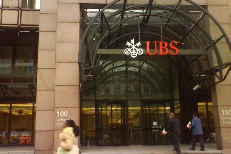 Ngân hàng UBS đạt lợi nhuận ròng 6 tỷ USD trong năm 2015